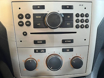 Opel Zafira, 2008г, передний привод, механика