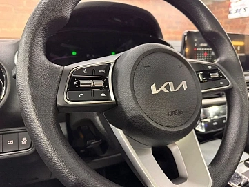 Kia K3, 2025г, передний привод, вариатор