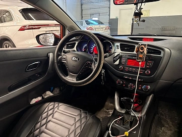 Kia Ceed, 2014г, передний привод, автомат