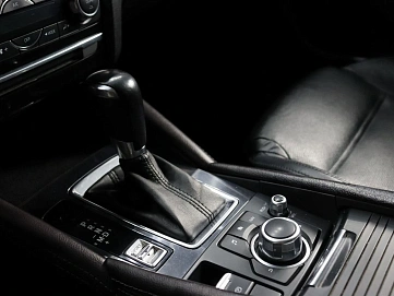 Mazda 6, 2015г, передний привод, автомат