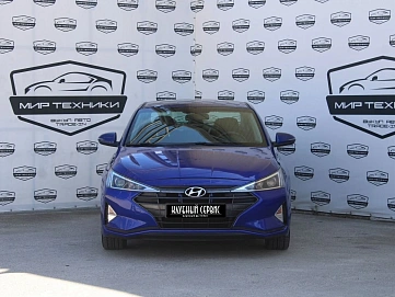 Hyundai Elantra, 2019г, передний привод, автомат