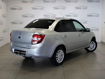Lada (ВАЗ) Granta, 2013г, передний привод, механика