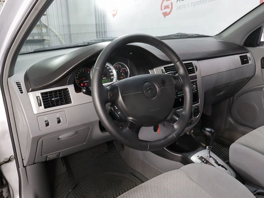 Chevrolet Lacetti, 2007г., передний привод, автомат