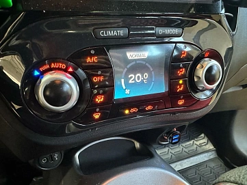 Nissan Juke, 2012г, передний привод, вариатор