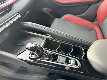 Geely Coolray, 2023г, передний привод, робот