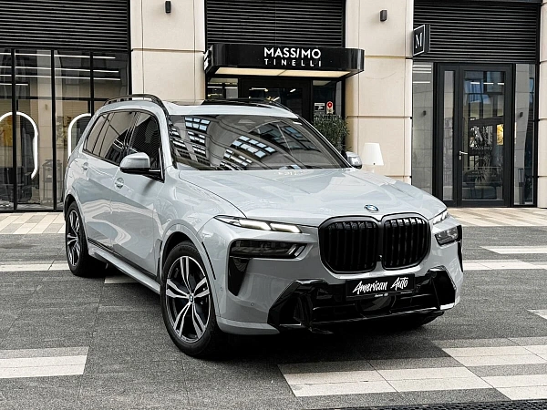 BMW X7, 2023г., полный привод, автомат