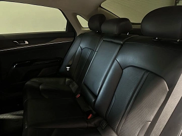 Kia K5, 2021г, передний привод, автомат