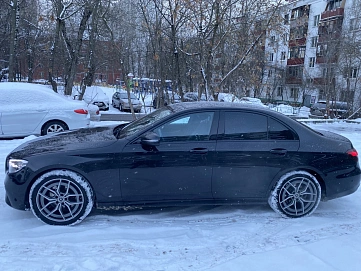 Mercedes-Benz E-Класс, 2020г, полный привод, автомат