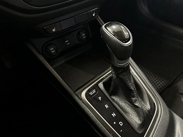 Hyundai Solaris, 2021г, передний привод, автомат