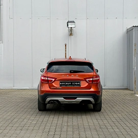 Lada (ВАЗ) Vesta, 2018г, передний привод, механика