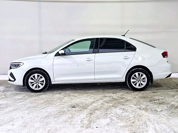 Volkswagen Polo, 2020г, передний привод, механика