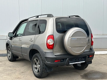 Chevrolet Niva, 2017г., полный привод, механика
