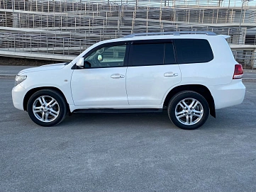 Toyota Land Cruiser, 2011г, полный привод, автомат