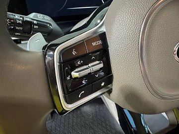 Kia Carnival, 2021г, передний привод, автомат