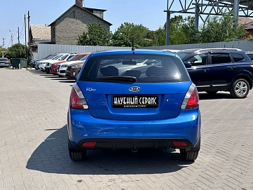 Kia Rio, 2010г, передний привод, автомат