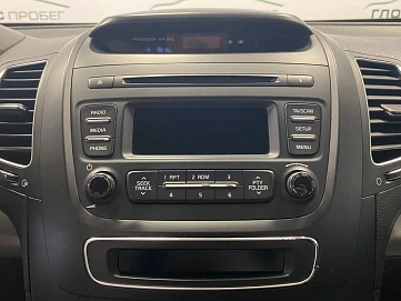 Kia Sorento, 2013г, передний привод, автомат