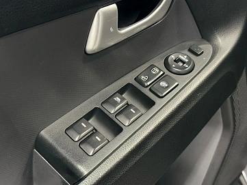 Kia Sportage, 2011г, передний привод, механика