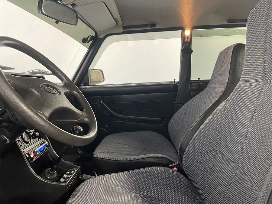 Lada (ВАЗ) 2107, 2006г., задний привод, механика