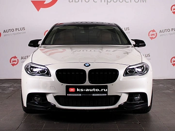 BMW 5 серии, 2015г., задний привод, автомат