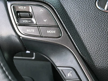 Hyundai Santa Fe, 2016г, полный привод, автомат