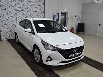 Hyundai Solaris, 2020г, передний привод, автомат
