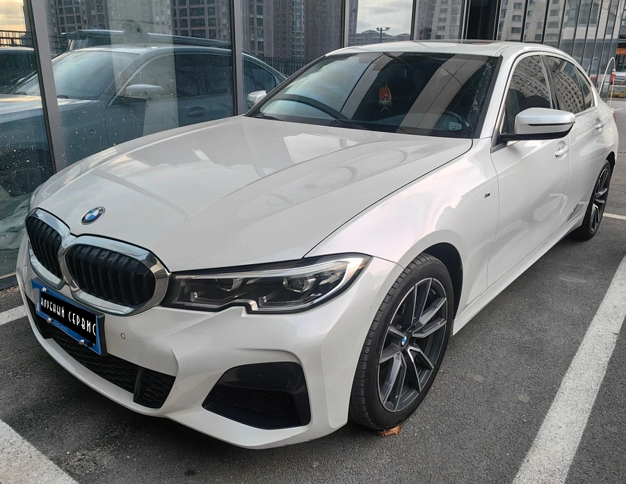 BMW 3 серии, 2021г., задний привод, автомат