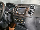 Volkswagen Tiguan, 2013г., передний привод, робот