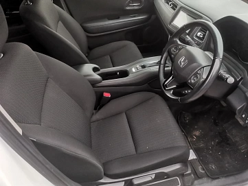 Honda Vezel, 2016г, передний привод, вариатор