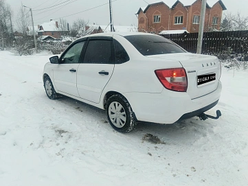 Lada (ВАЗ) Granta, 2019г, передний привод, механика