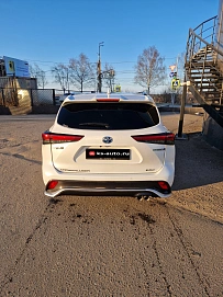 Toyota Crown Kluger, 2021г, полный привод, автомат