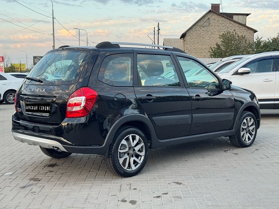Lada (ВАЗ) , 2023г., передний привод, механика