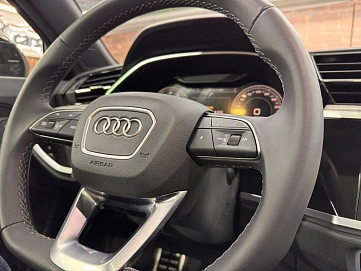 Audi Q3, 2025г, полный привод, робот