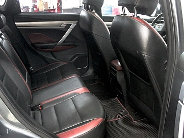 Geely Coolray, 2021г, передний привод, робот