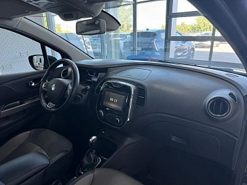 Renault Kaptur, 2019г, передний привод, вариатор
