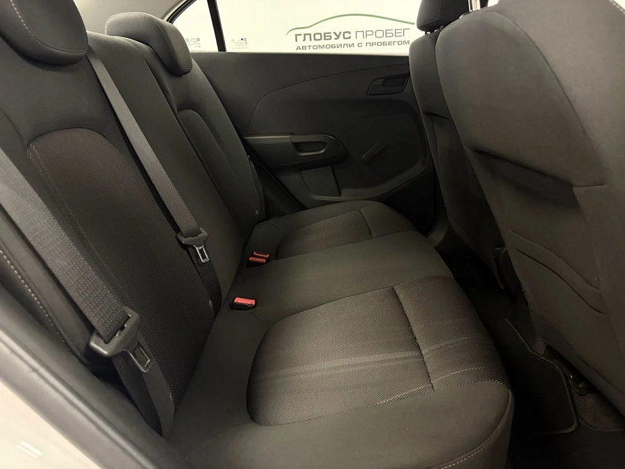 Chevrolet Aveo, 2012г., передний привод, механика