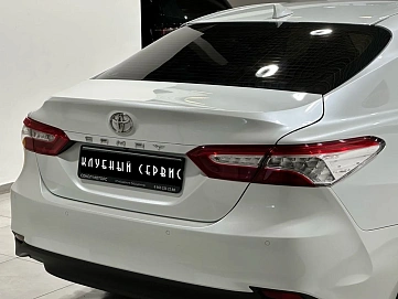 Toyota Camry, 2021г, передний привод, автомат