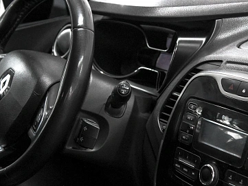 Renault Kaptur, 2017г, полный привод, механика