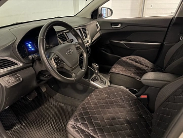 Hyundai Solaris, 2020г, передний привод, автомат