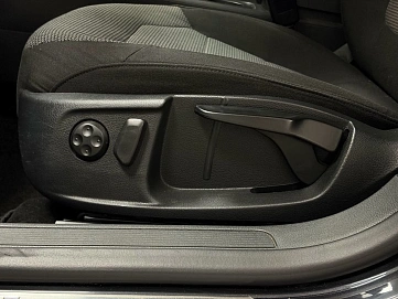 Volkswagen Passat, 2013г, передний привод, автомат