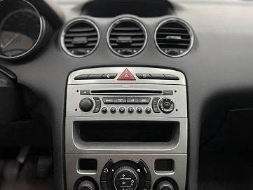 Peugeot 308, 2008г, передний привод, механика