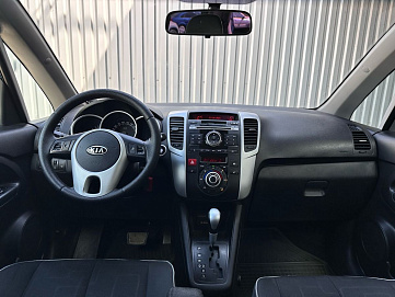 Kia Venga, 2011г, передний привод, автомат