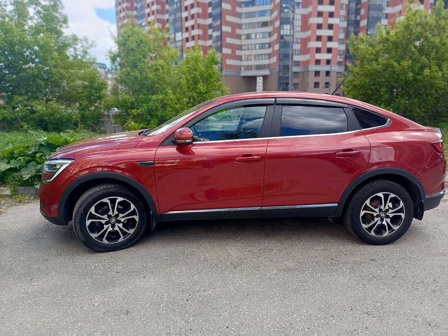 Renault Arkana, 2019г., передний привод, вариатор