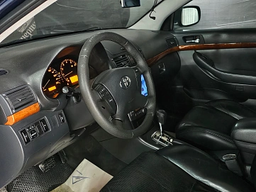 Toyota Avensis, 2007г, передний привод, автомат