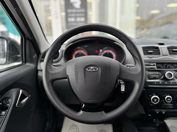 Lada (ВАЗ) , 2020г., передний привод, механика