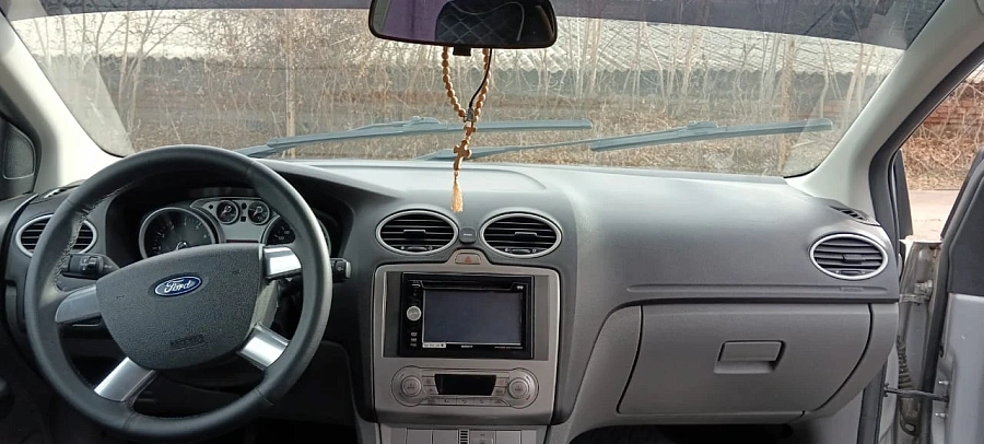 Ford Focus, 2011г., передний привод, механика