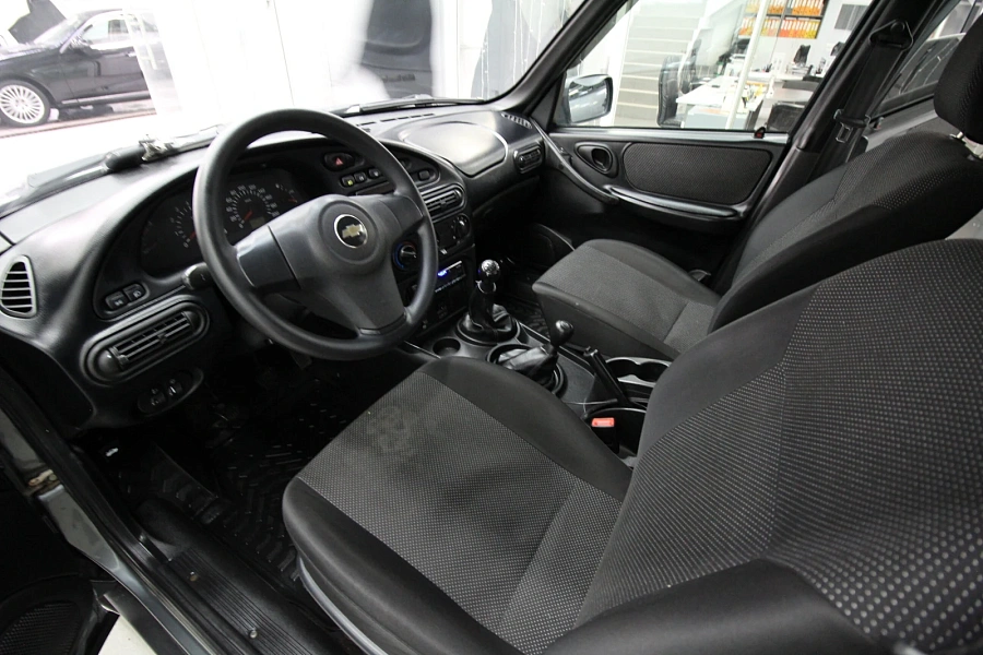 Chevrolet Niva, 2017г., полный привод, механика
