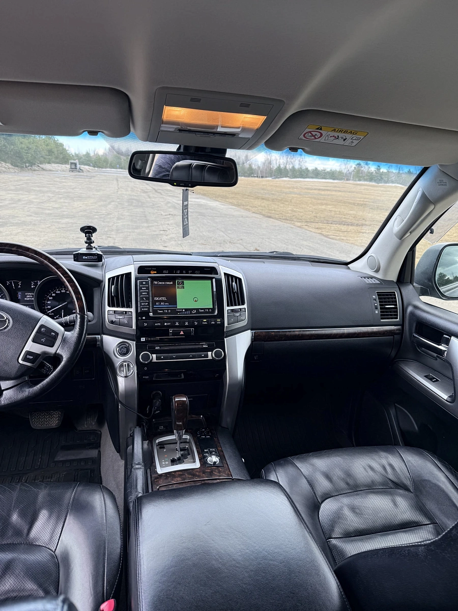 Toyota Land Cruiser, 2014г., полный привод, автомат