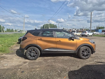 Renault Kaptur, 2021г., полный привод, вариатор