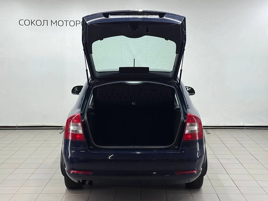 Skoda Octavia, 2011г., передний привод, робот