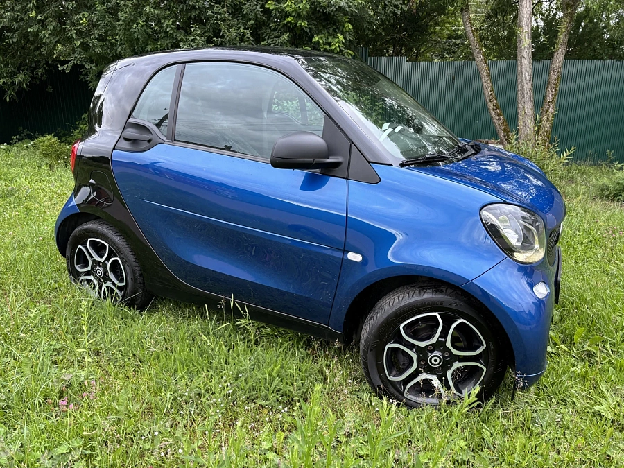 Smart Fortwo, 2017г., задний привод, робот